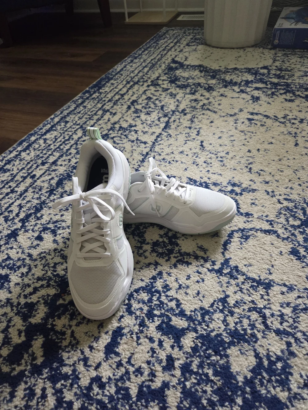 Wilson Women’s White Sneakers with Mint Trim